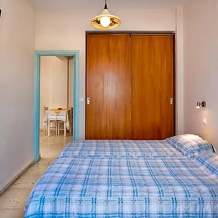 Anatoli & Hotel Fira (Santorini)