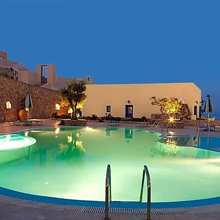 Anatoli & 3*